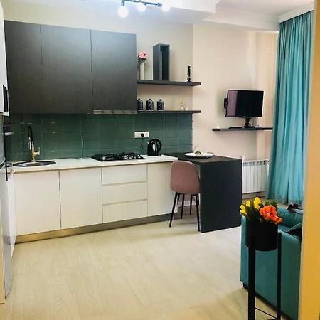 Wellconect Apartment Kutaisi Exterior foto