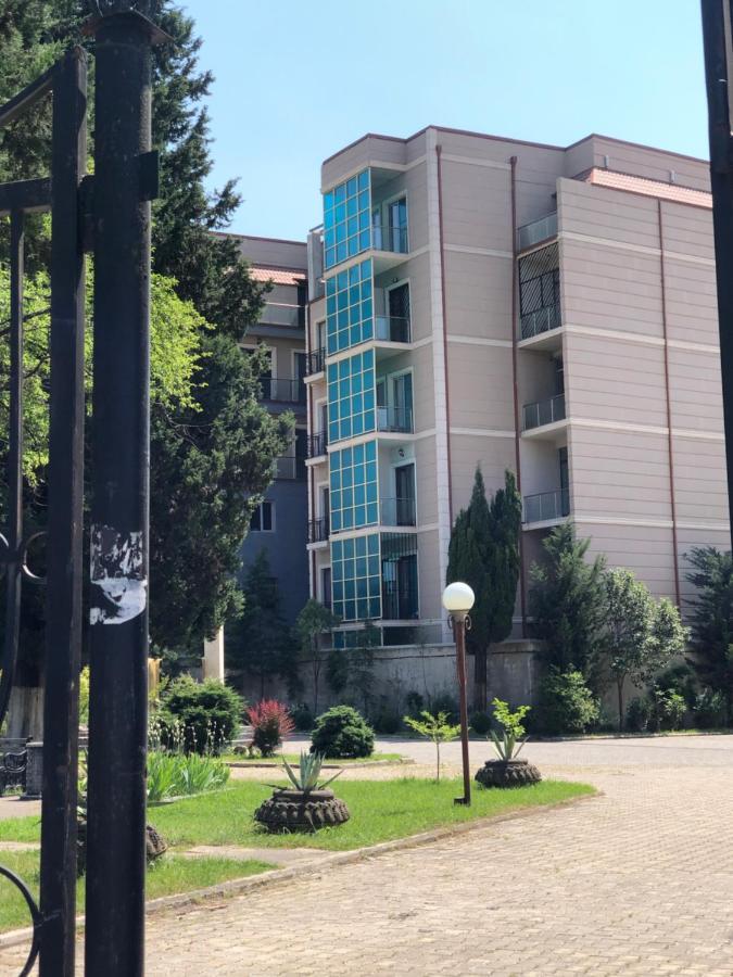 Wellconect Apartment Kutaisi Exterior foto